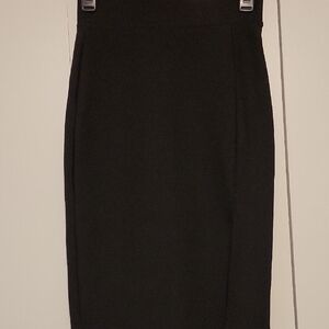Elegant Black Pencil Skirt